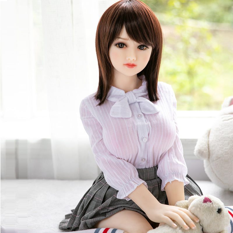 Fullsize sex dolls like other sex toys have numerous advantages.