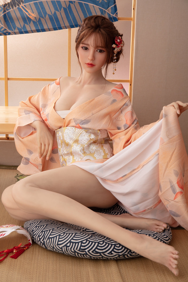 160cm D-CUP Japanese Style Gel Breast Silicone Sex Doll