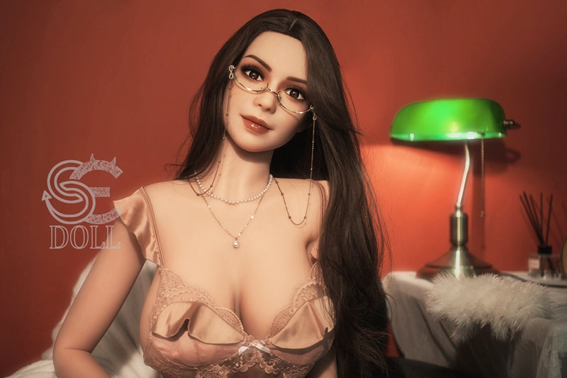 Camille 157 H cup realistic sex doll