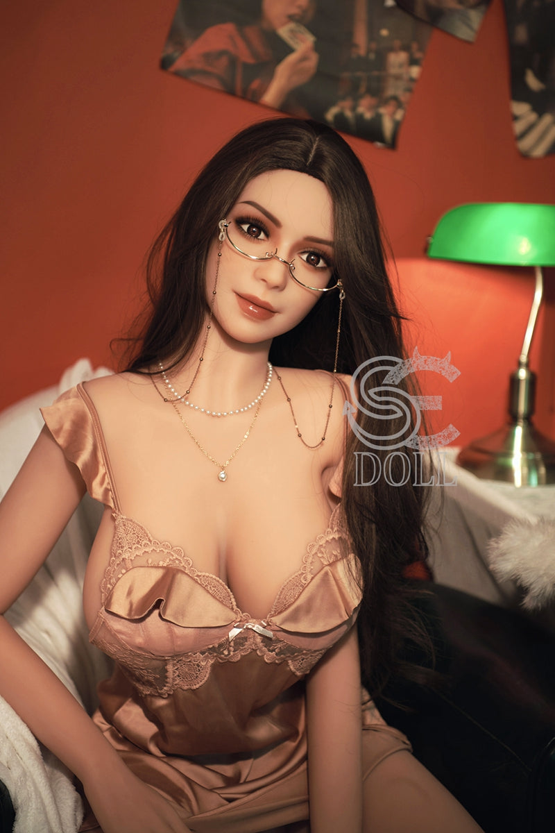 Camille 157 H cup realistic sex doll